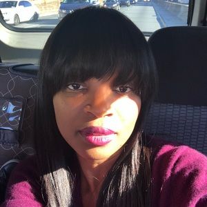 Meet your Posher, Carline